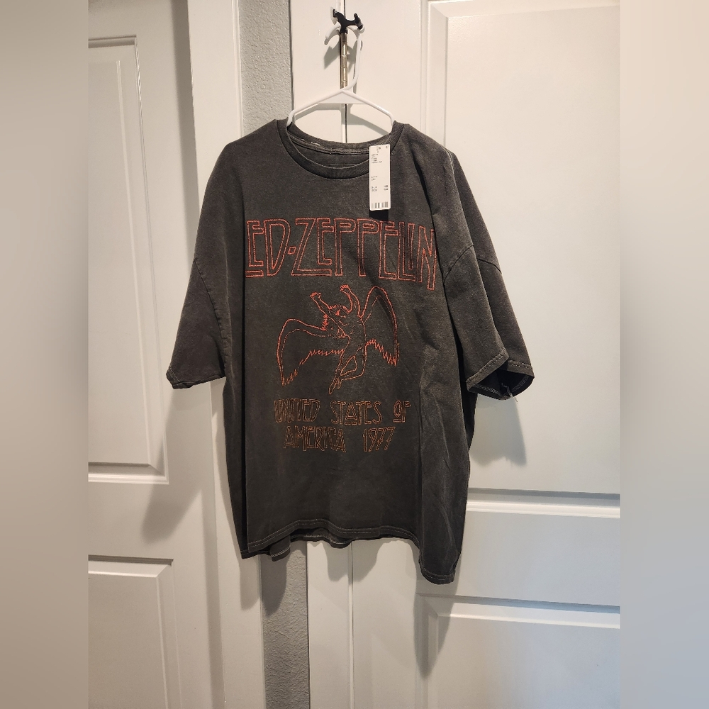 NWT Urban Outfitters Led Zeppelin Oversized Tee